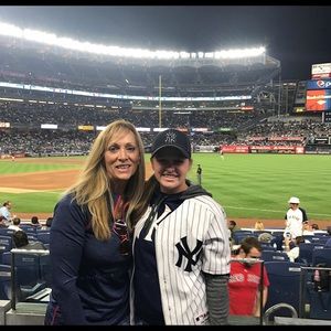 Meet your Posher, Mallory